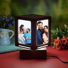 Roted LED frame