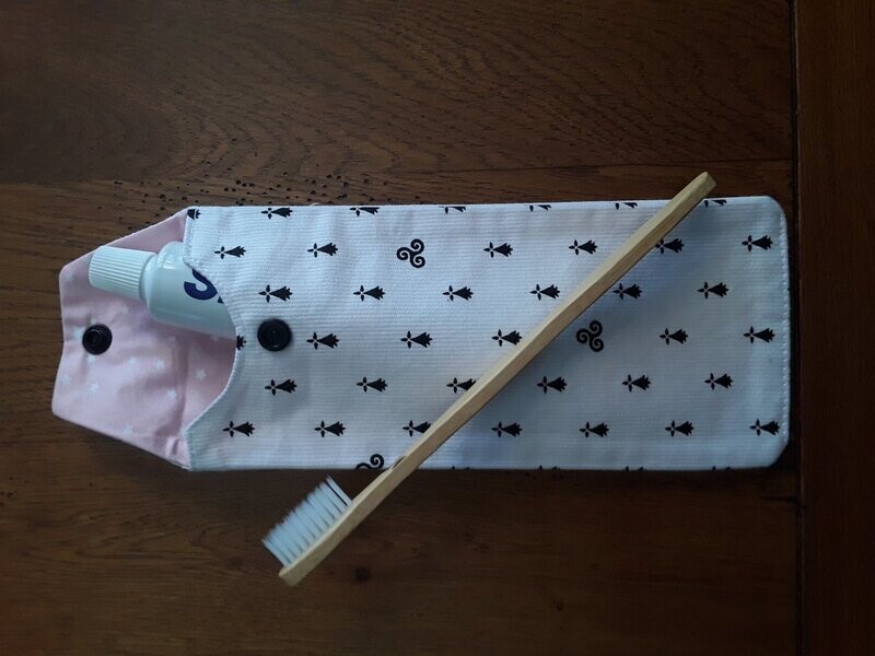 Pochette Dentifrice G03