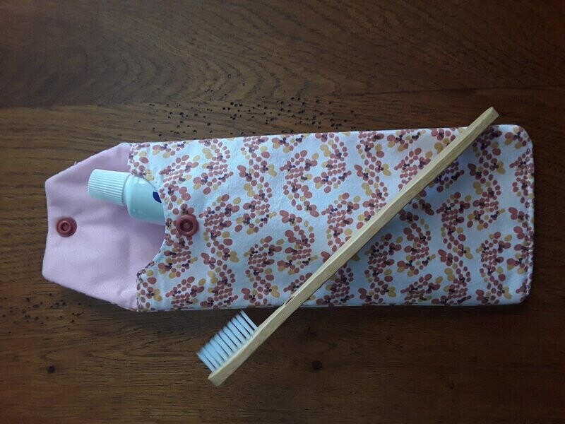 Pochette Dentifrice G04
