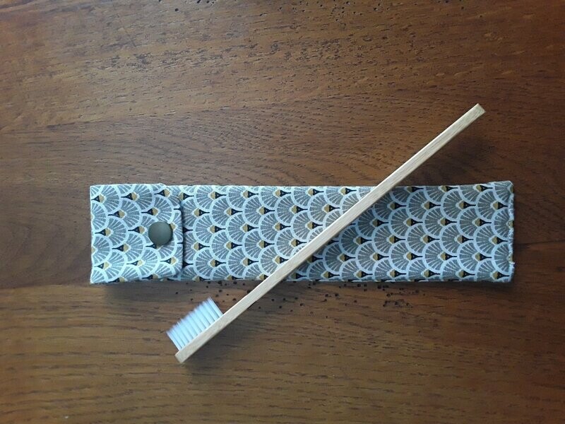 Pochette Brosse à dents P07
