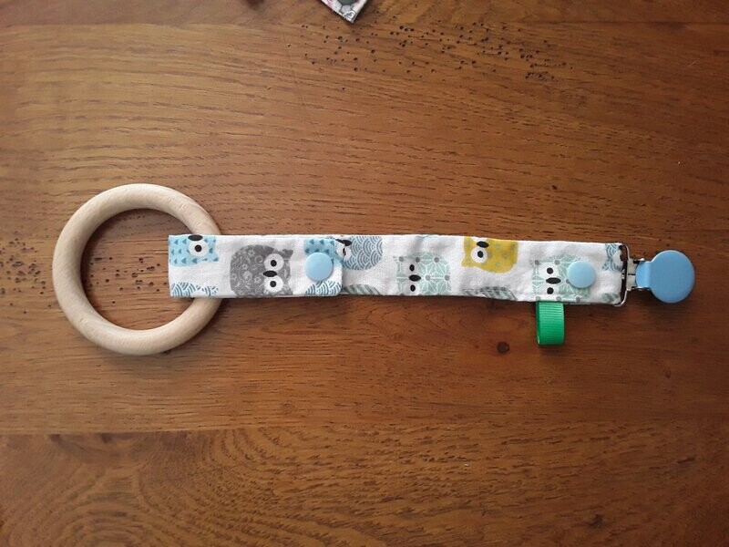 Attache tétine N°03