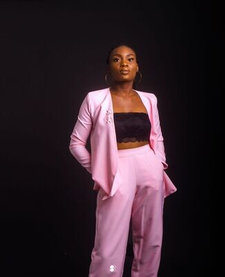 Michelle Suit