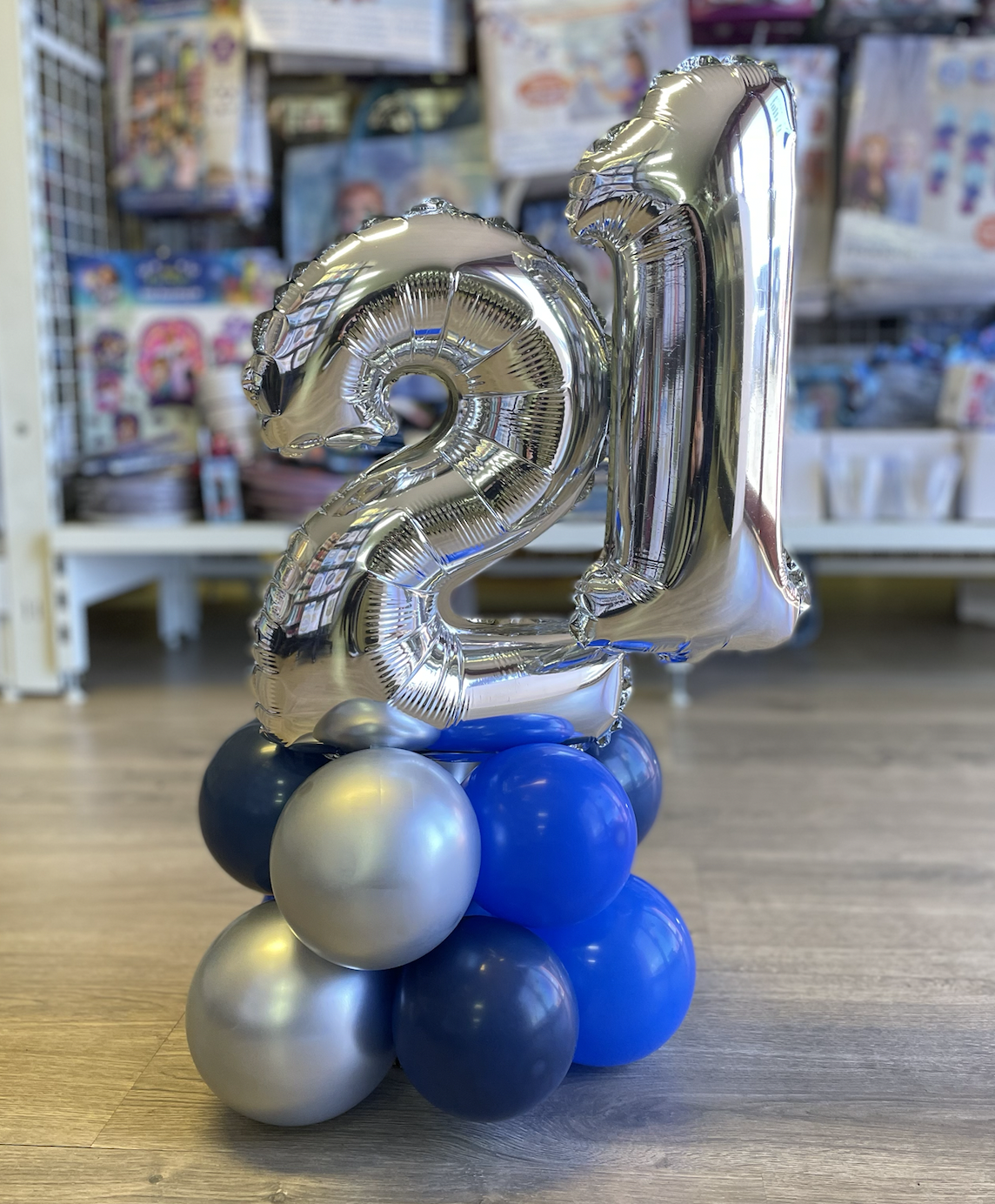 14in Number Centrepiece