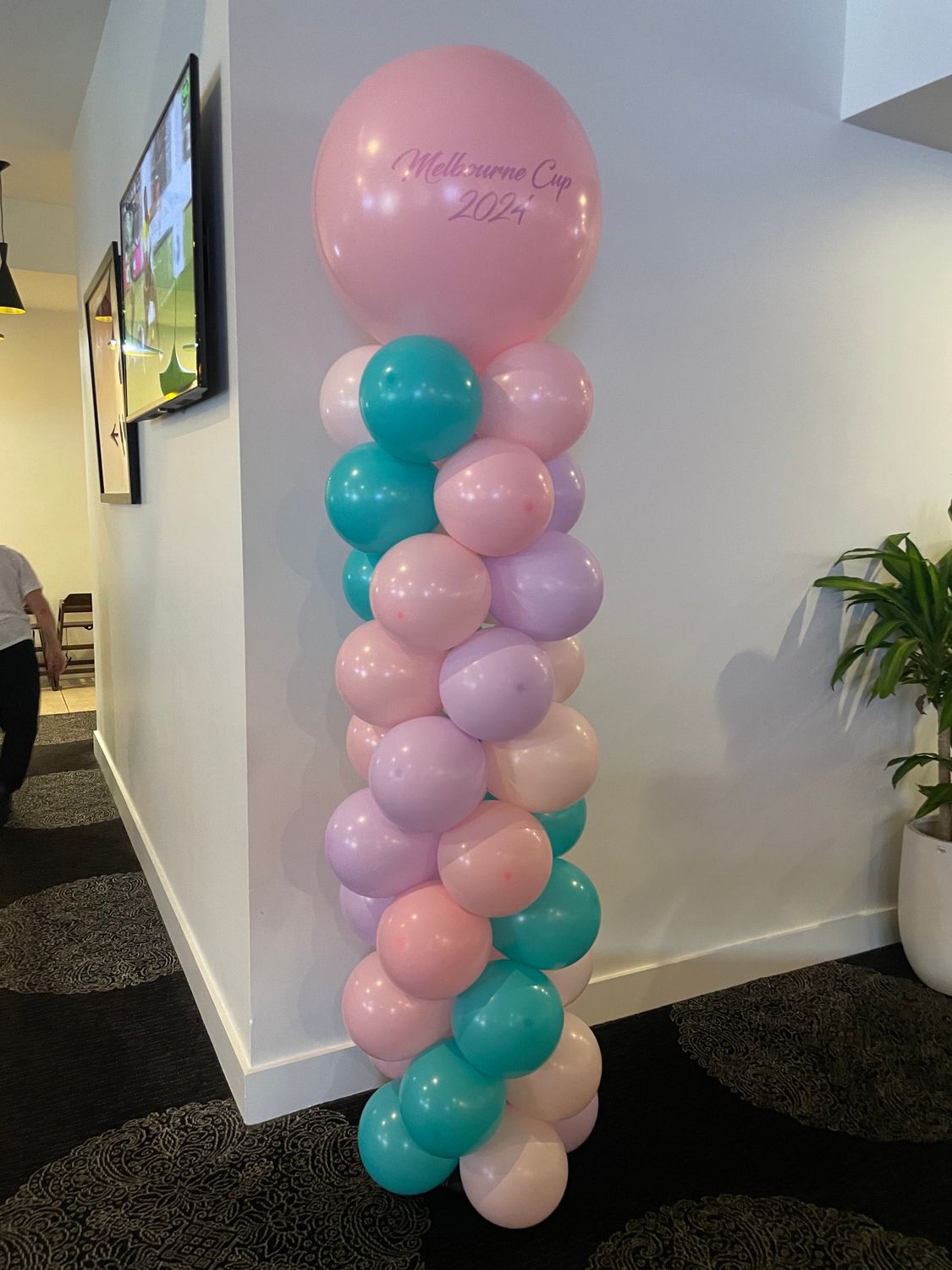 8ft Balloon Column