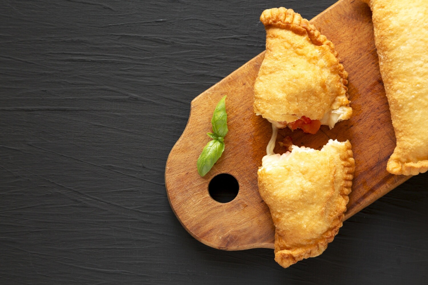 Calzone con crudo