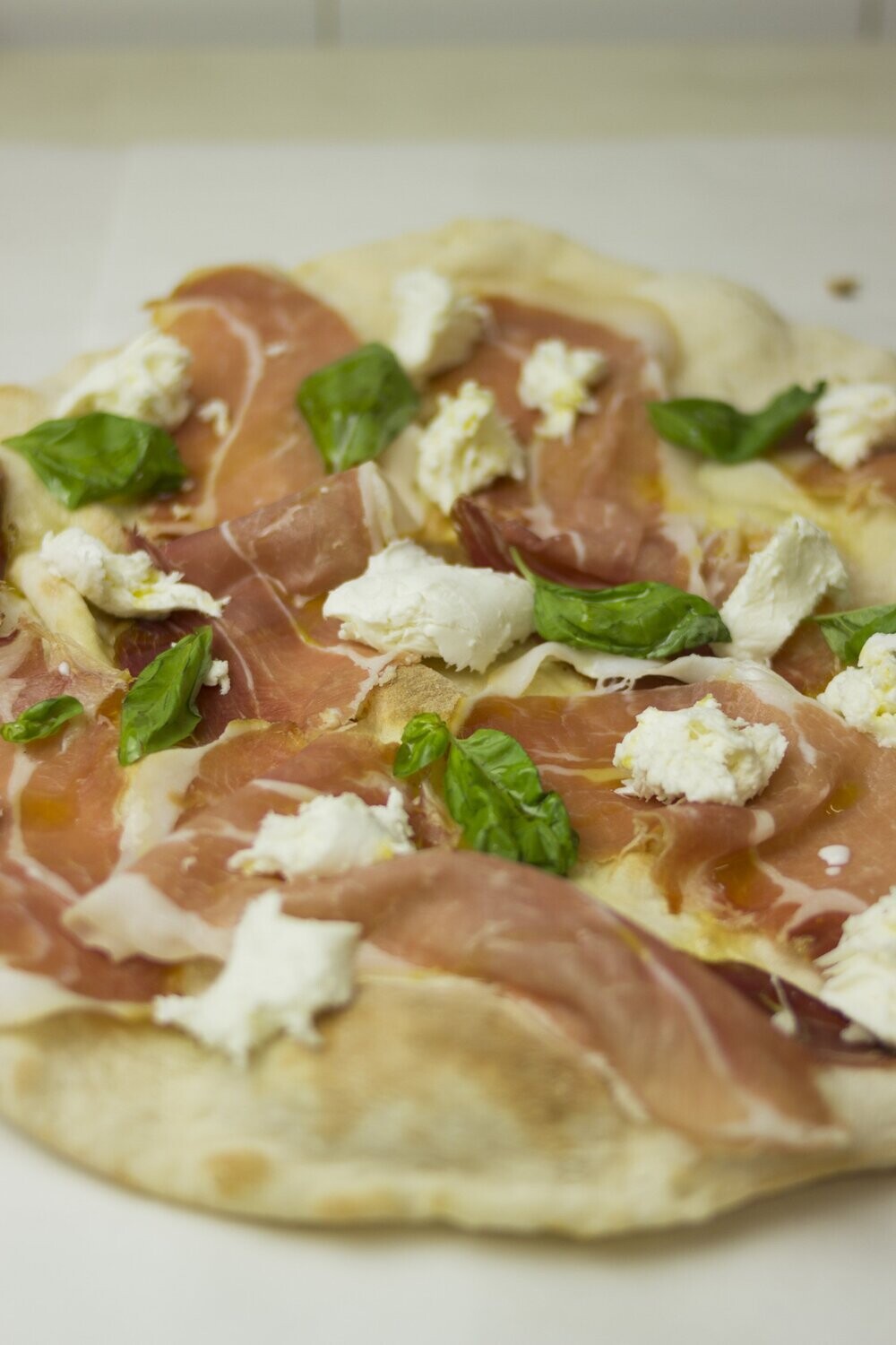 Focaccia Crudo e Bufala