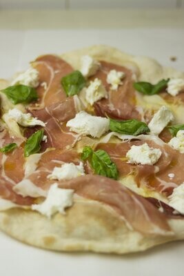 Focaccia Crudo e Bufala