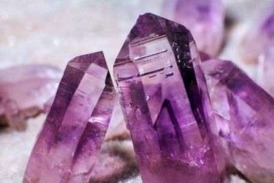 Amethyst Energy Shifting Session 60 minutes-in person