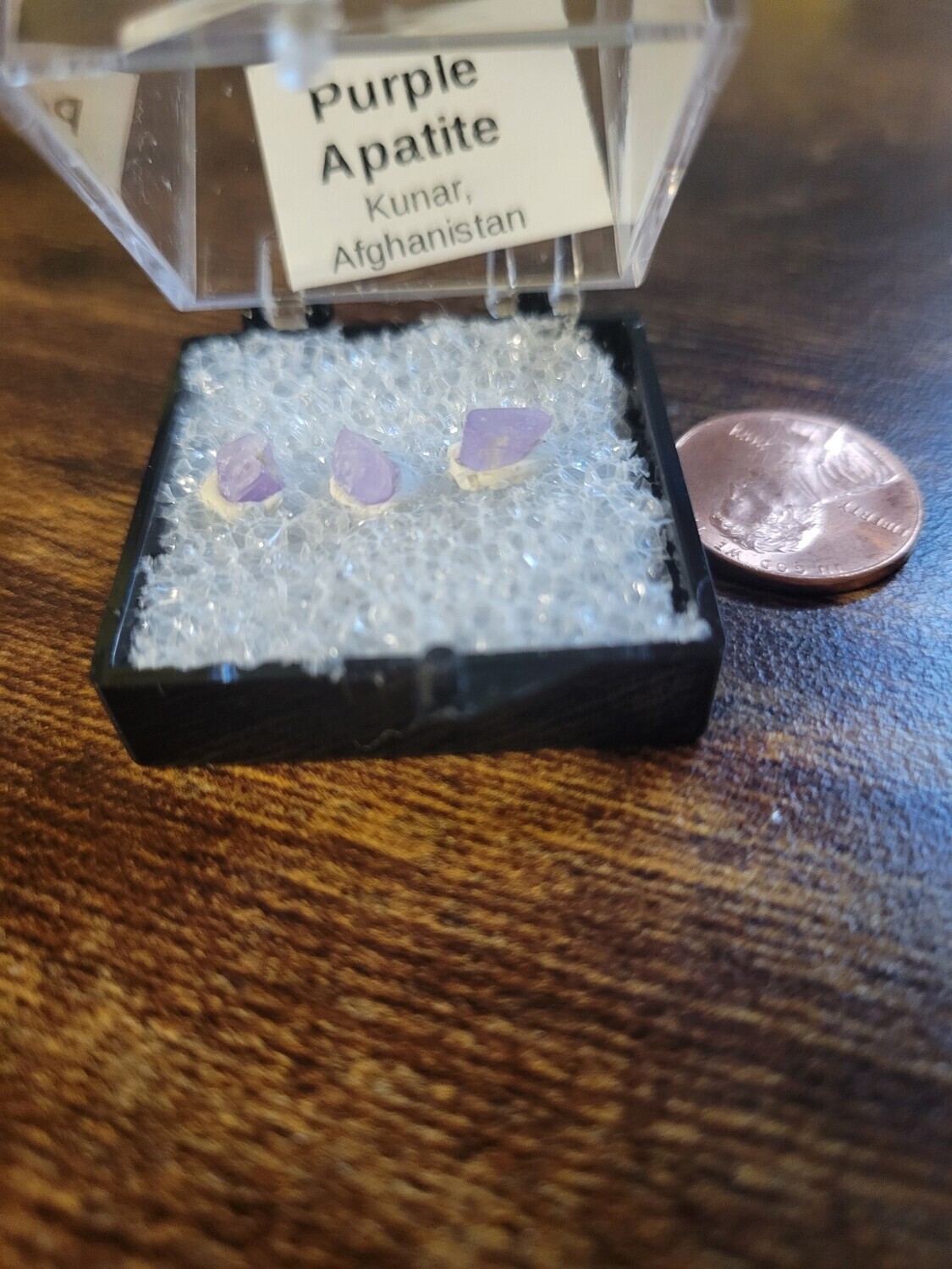 Crystal Rare (small) Purple Apatite Set/3.
