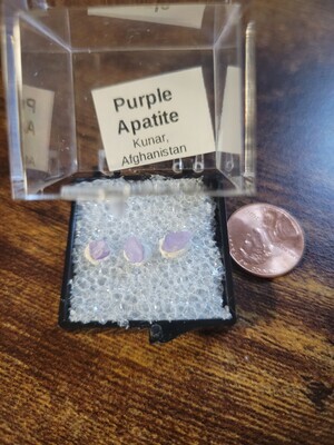 Crystal Rare (small) Purple Apatite Set/3.