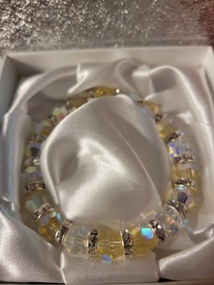 Bracelet High Vibrational -Goddess Lakshmi (med)