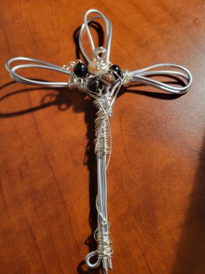 Judy&#39;s Hand-designed Cross - Tibetan Agate