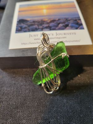 Pendant Ocean Glass Green  (Newfoundland) - Created by Judy