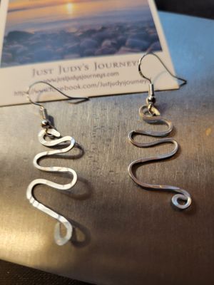 Judy&#39;s Hand-Designed Earrings- Not So Perfectly-Perfect -Light Gauge -snakelike.