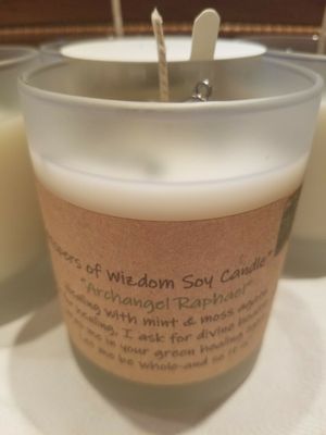Judy&#39;s Soy Candle -Archangel Raphael (mint)