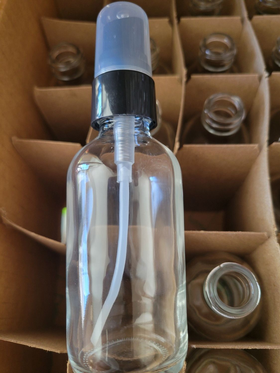 Bottle Clear Glass with Black Mist top (2 ozs)