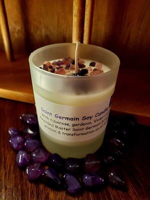 Judy&#39;s Soy Candle -Saint Germain- Tuberose/gardenia