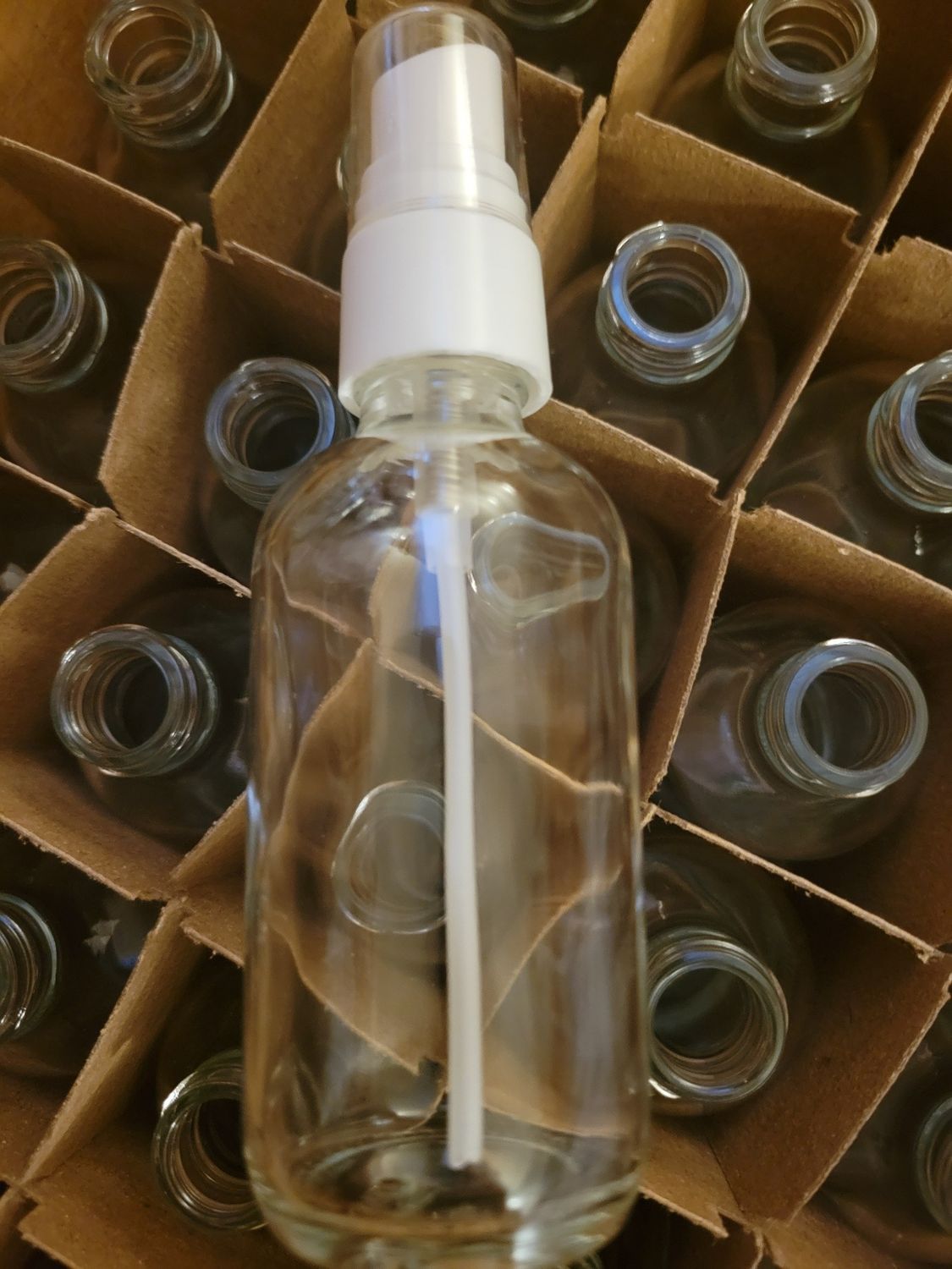Bottle Clear Glass with White Mist top (2 ozs)