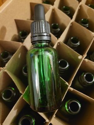 Bottle Green Glass with Bulb Dropper 30mls