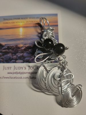 Pendant Wired Labyrinth-The Power of 3 &amp; Black Tourmaline.