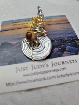 Pendant Wired Labyrinth-Balanced with Tibetan Bead