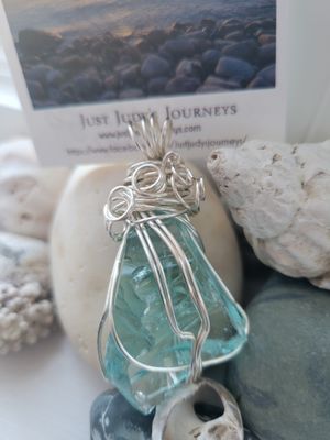 Pendant Ocean Glass &quot;The Iceberg&quot;  (Newfoundland) - Created by Judy