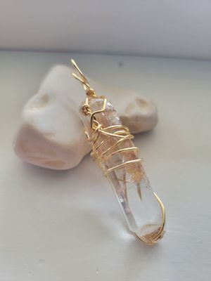 Pendant Laser Quartz- Created by Janelle