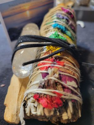 Bundle-White Sage/Palo Santo Wood (Sustainably sourced) Clear Quartz
