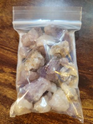 Crystal Amethysts - 30 pieces (great pendant size) 157gms (WAS $25)