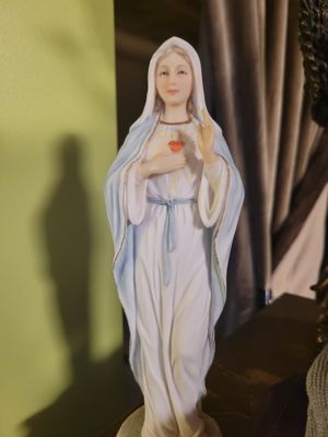Statue Sacred Heart of Mary -Cold Cast Resin 8inches