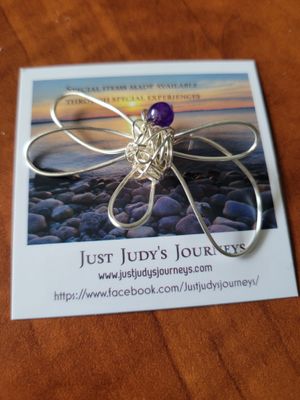 Pendant Wired Fairy/Butterfly - You decide which it is. AmethystWAS$45
