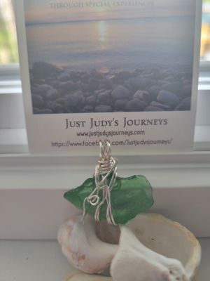 Pendant Green Ocean Glass (Newfoundland) - Created by Judy