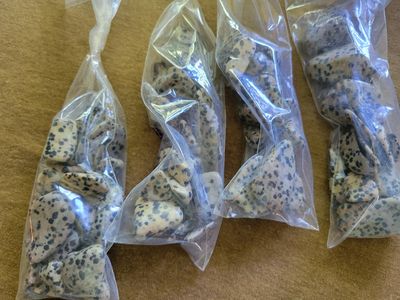 Crystal/Stone Tumbled Dalmatian Stone (Per bag)