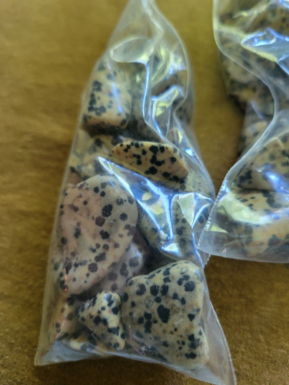 Crystal/Stone Tumbled Dalmatian Stone (Per bag)