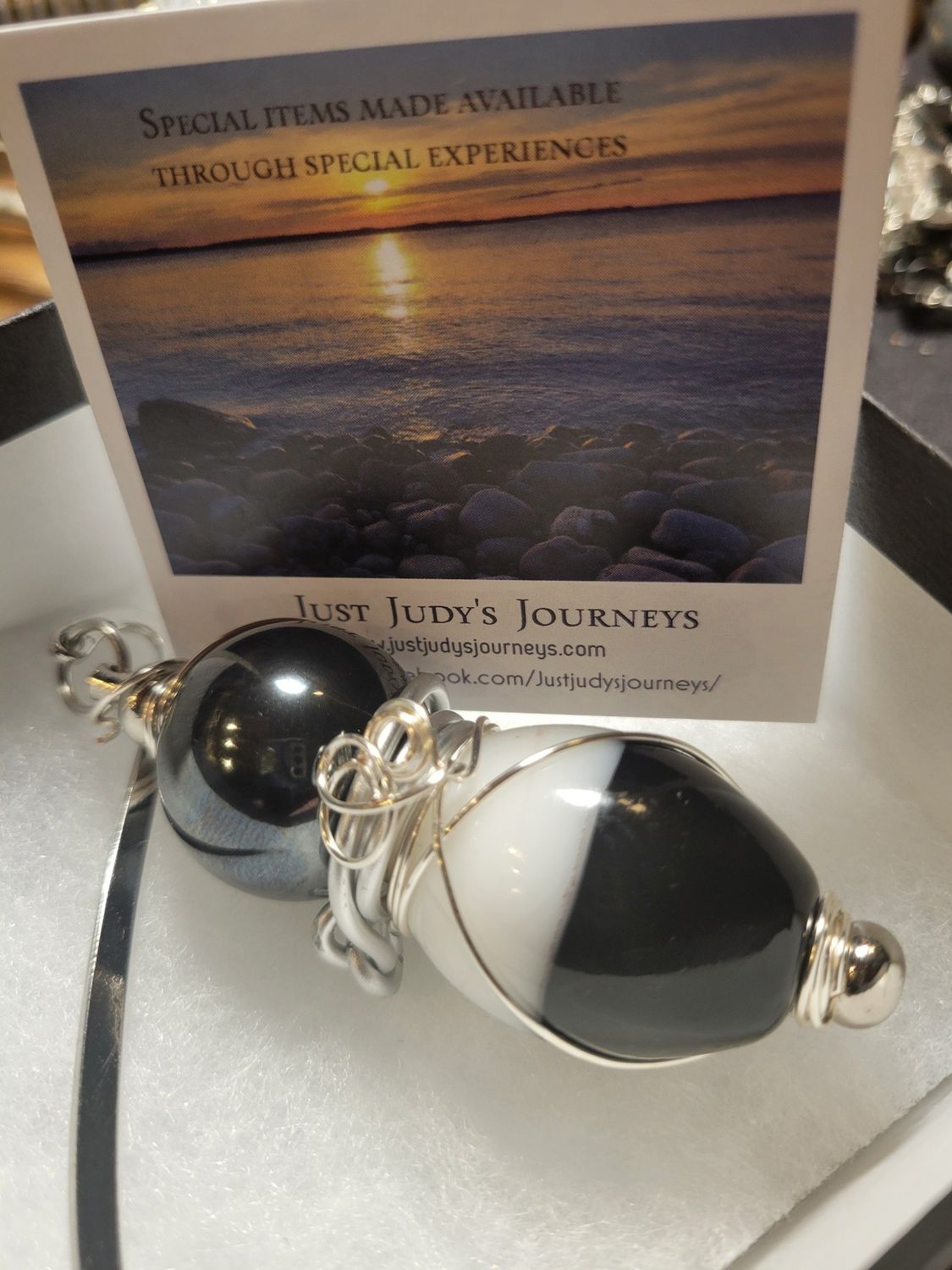 Bookmark- Classy Black &amp; White Bead &amp; Hematite WAS$40
