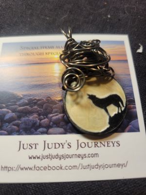 Pendant Wolf &amp; Hematite.WAS$50