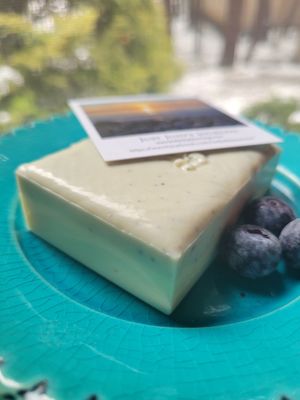 Soap-Judy's Blueberries &amp; Cream Bar-3.2-3.3 ozs ( 92gms)