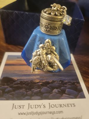 Bottle Perfume/Oil Glass- CR design-Swallow with glass applicator (empty) Limited pieces.