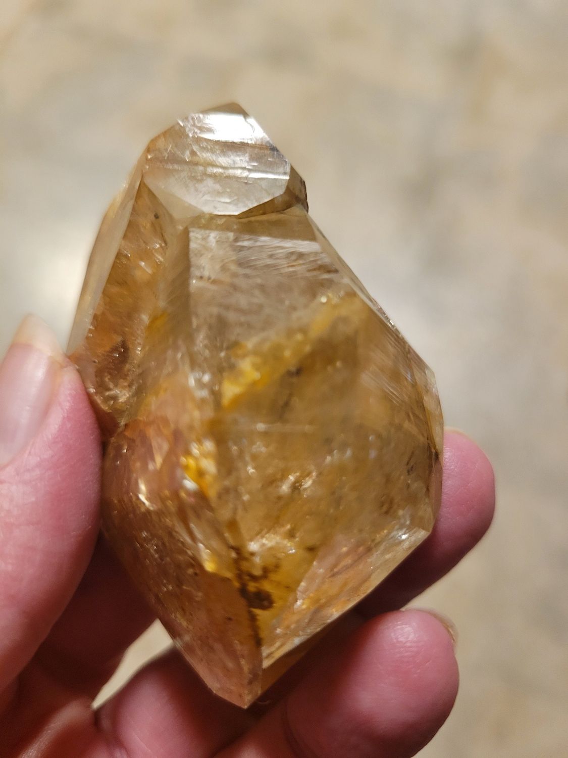 Crystal Herkimer Quartz Golden Healer 116gms WAS$ 130)