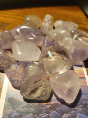 Crystal/Stone Medium Ametrine! 16 piece! )Value $65.00