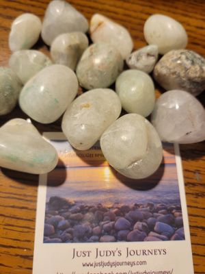 Crystal/Stone Medium (beautiful) Tumbled Chrysocolla/Quartz 16 piece! )Value $100.