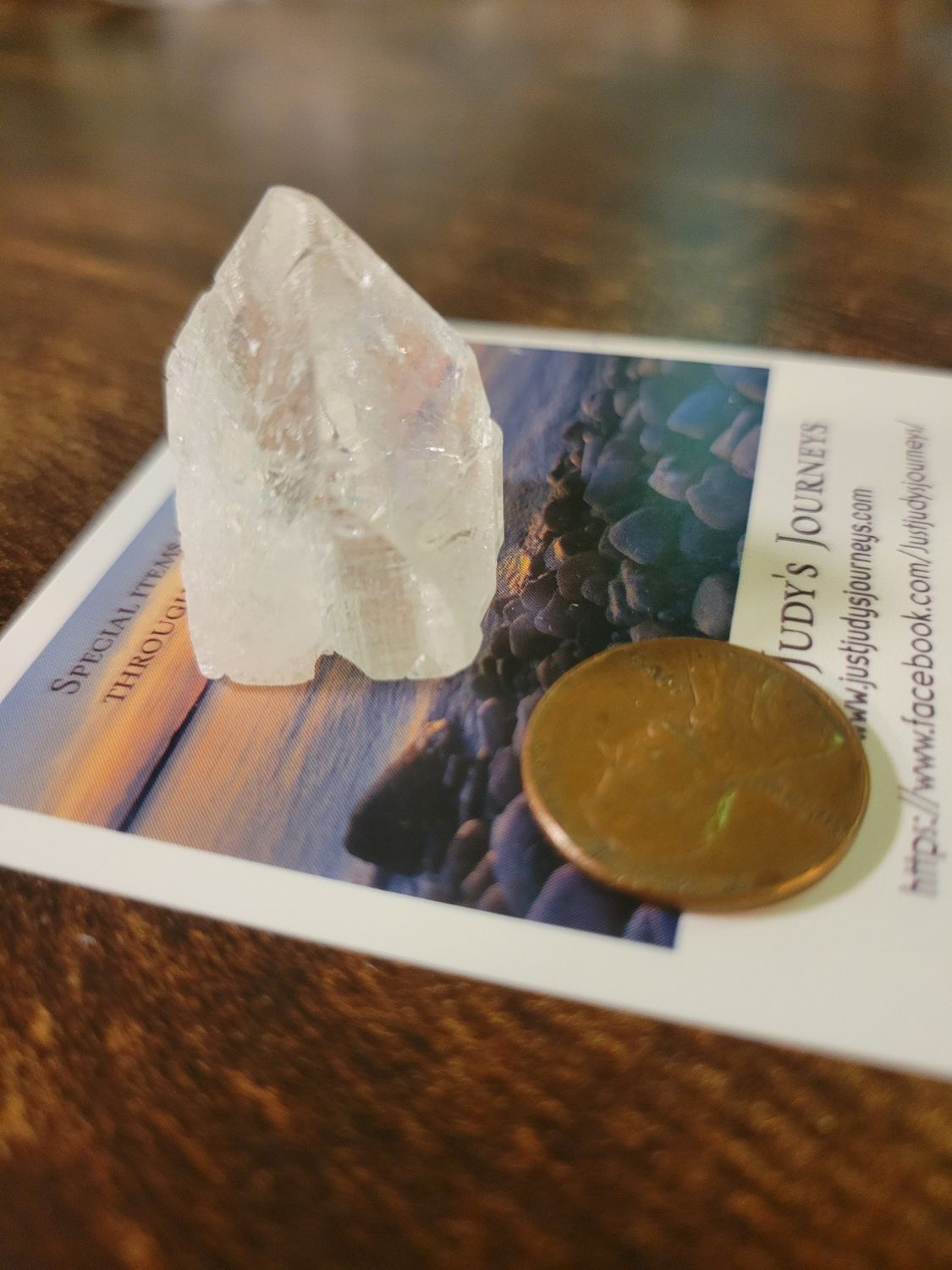 Crystal/Stone Individual Apophyllite "Standing point" -a beauty