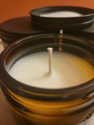 Judy's Soy Candle -Amber Glass **NEW**Design "Chocolate Fanatic"
