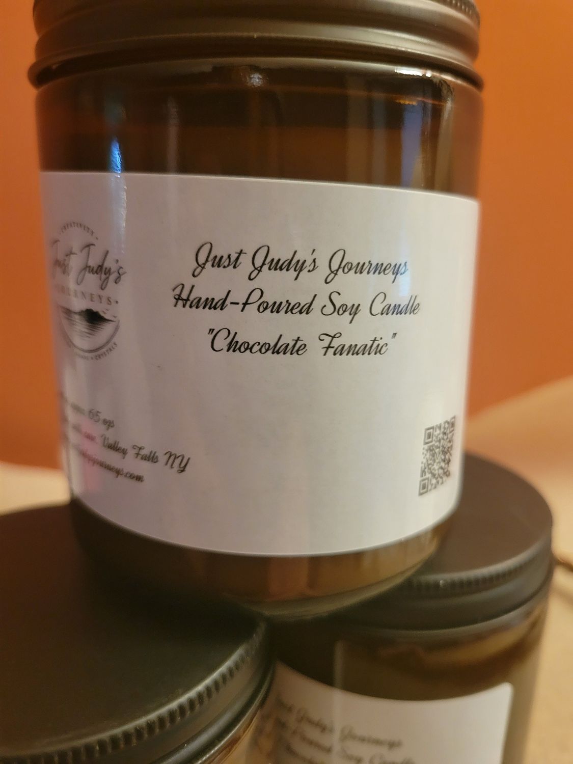 Judy's Soy Candle -Amber Glass **NEW**Design "Chocolate Fanatic"