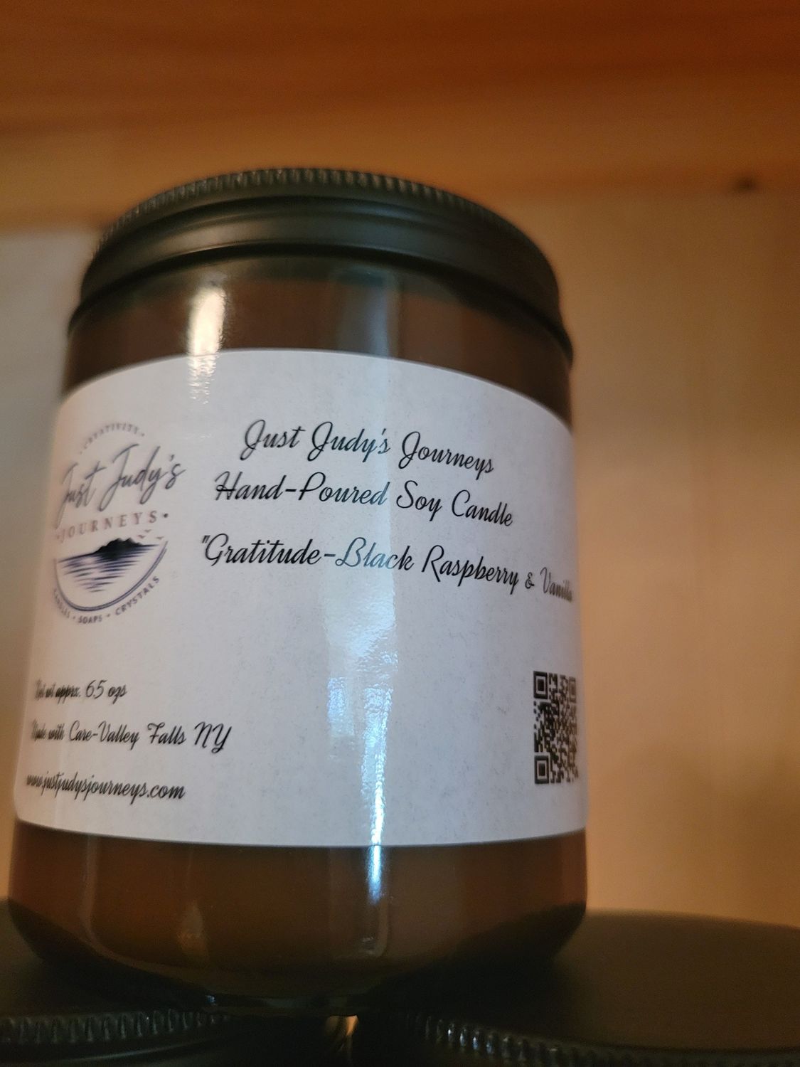 Judy's Soy Candle -Amber Glass **NEW**Design "Gratitude"-Black Raspberry/Vanilla