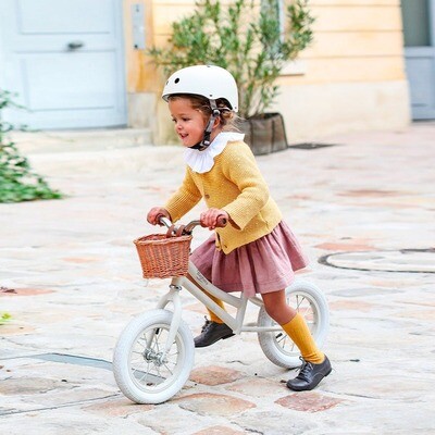 Baghera balance bike with helmet Draisienne Enfant Beige avec le casque