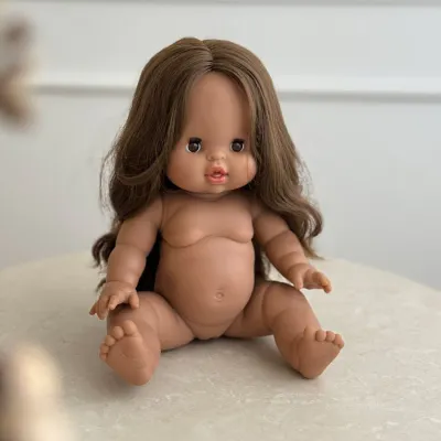 VANILLA-SCENTED DOLLS