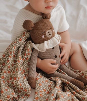 MAIN SAUVAGE - Large teddy | oat pyjamas