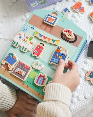 DJECO - Inzebox magnetic game - House