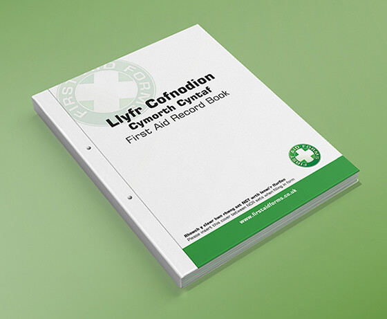 Llyfr Cofnodion Cymorth Cyntaf / Bilingual First Aid Record Book